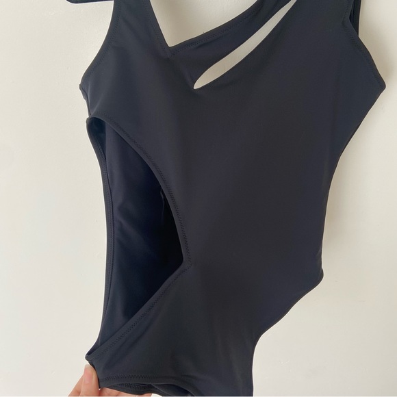 AllSisters Andromedae Swimsuit in Black sz Large One Piece Cut Out Bathing suit - Picture 10 of 14